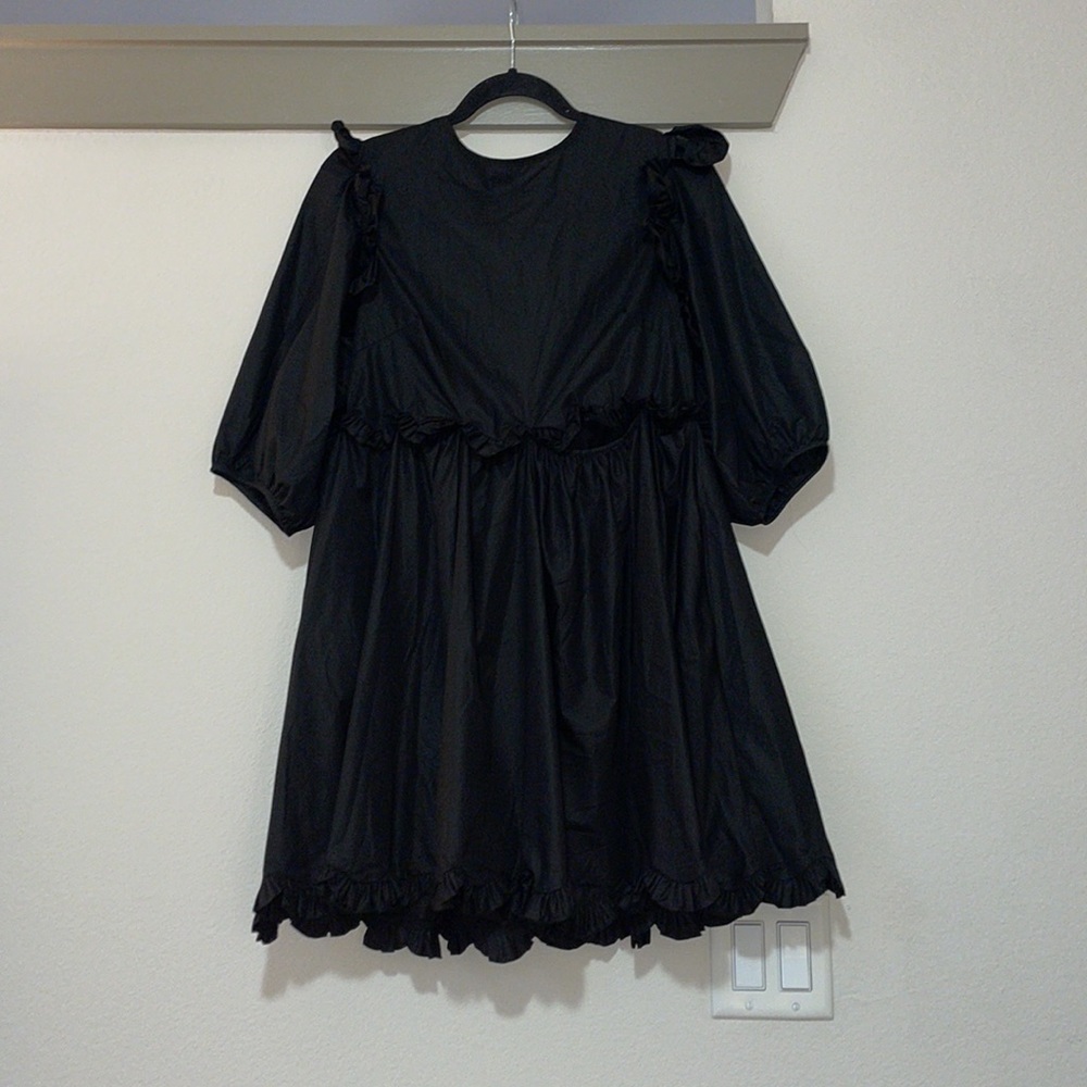 En Saison Black Scallop Hem Tie Back Mini Dress SZ XS EUC - Picture 2 of 5